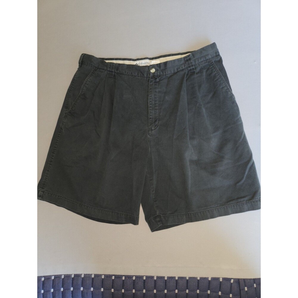 Columbia Mens Shorts Size 36 Gray Pleated Chino Casual Outdoor Cotton W38 L17